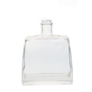 China Wholesale Unique Liquor Bottles Manufacturers Suppliers-
 700ml Clear Flat Square Shape Liquor Bottle with Screw Top – QLT