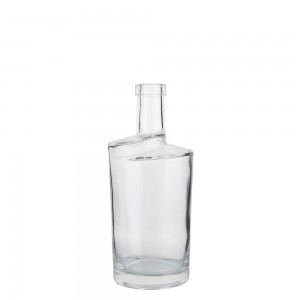 China 700 ml clear liquor bottle with cork Manufacturer and Company | QLT