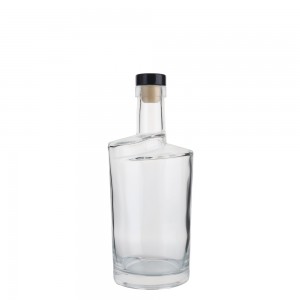 China 700 ml clear liquor bottle with cork Manufacturer and Company | QLT