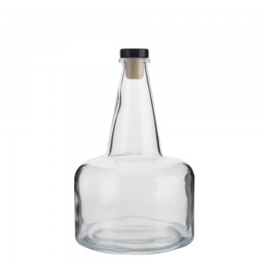 China unique shape 700 ml liquor bottle with cork Manufacturer and Company | QLT