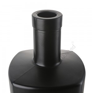 China 750 ml matte black liquor glass bottle with cork Manufacturer and Company | QLT