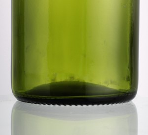 China 500 ml olive green wine champagne glass bottle Manufacturer and Company | QLT