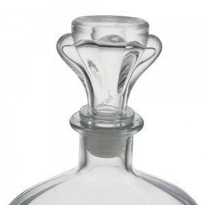 China Custom 300 ml flat liquor glass whisky bottle Manufacturer and Company | QLT