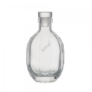 China 500 ml liquor clear vodka glass bottle with cork Manufacturer and Company | QLT