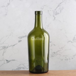 China 750 ml green color glass bottle with cork Manufacturer and Company | QLT