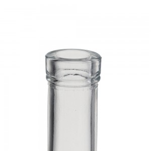 China 1000 ml high-capacity clear liquor glass gin bottle Manufacturer and Company | QLT