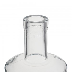 China Design 750 ml clear liquor glass vodka bottle Manufacturer and Company | QLT