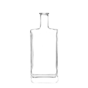 China 500ml Clear Flat Square Whisky Glass Bottles Manufacturer and Company | QLT