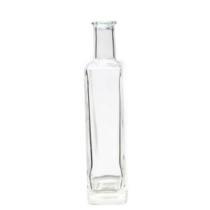 China 500ml Clear Flat Square Whisky Glass Bottles Manufacturer and Company | QLT