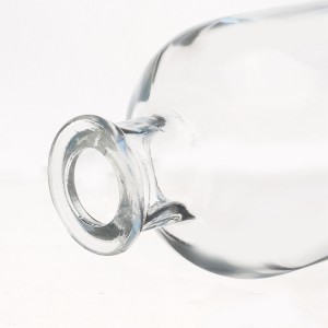 China 500ml Clear Liquor Glass Bottles Manufacturer and Company | QLT