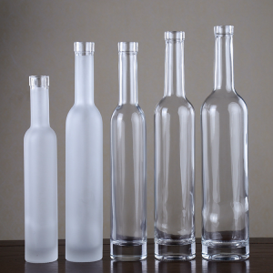 China Bulk 200 ml thin clear liquor glass bottle with lid Manufacturer and Company | QLT