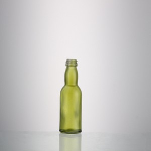 Mini size liquor 50 ml glass vodka bottle with screw